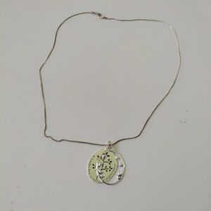 4/$20 Sterling Silver A Family's Love Is Natures Masterpiece Pendant Necklace